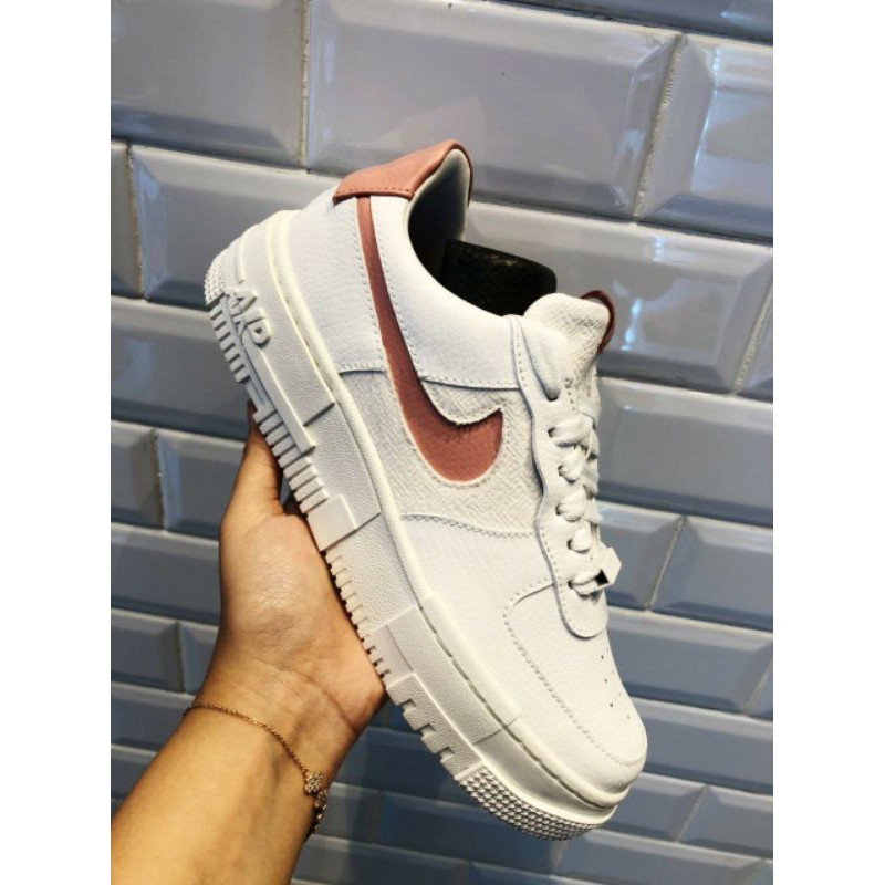 Nike Air Force 1 PixelRust Pink