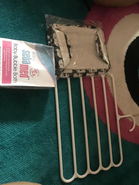 Gantungan Jilbab Syal Towel Handuk Kain Baju Celana Hanger Zig Zag