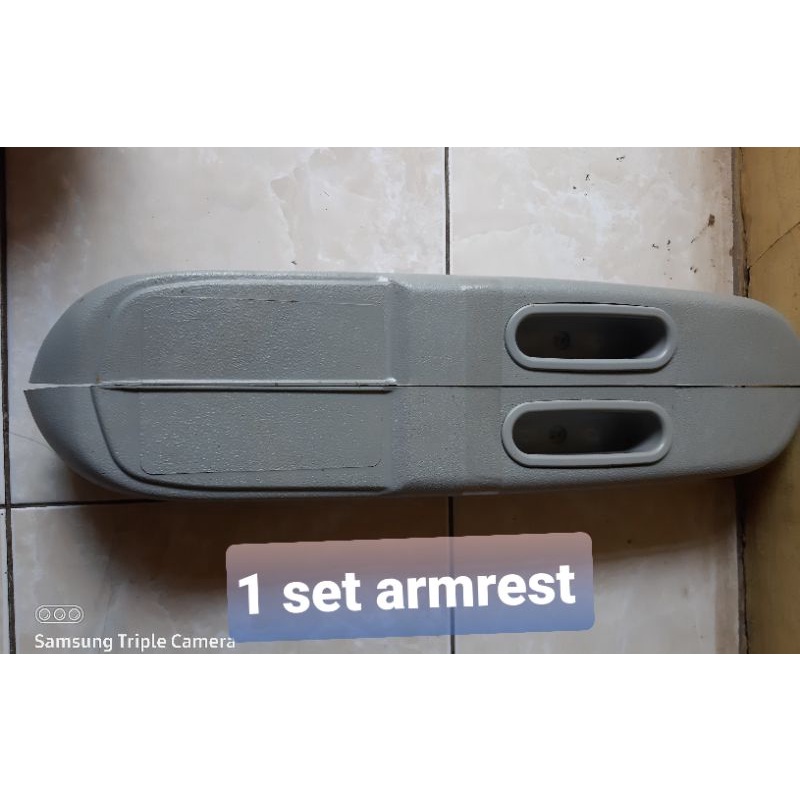 armres dudukan power window abu abu peganggan pintu kijang 1 set