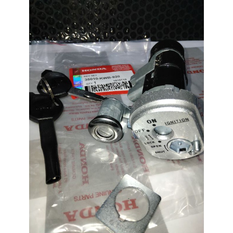 Kunci kontak set Blade.Revo absolute original