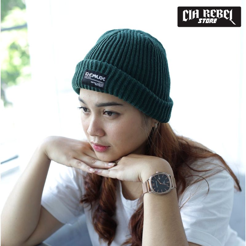 KUPLUK SHORT BEANIE DISTRO TERLARIS BAHAN TEBAL/KUPLUK BEANIE PRIA WANITA - CIA REBEL