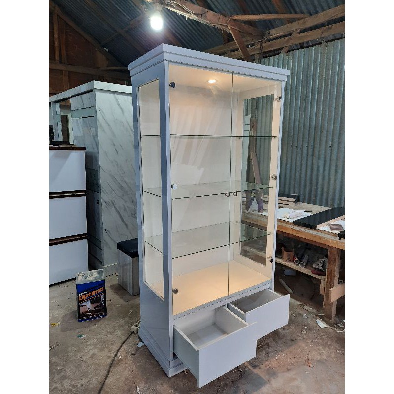 lemari pajangan minimalis/ lemari hias