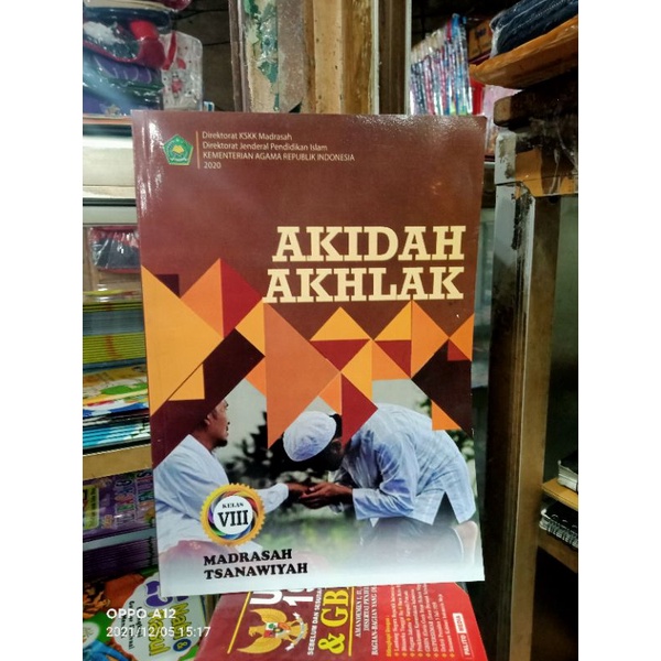 Buku Akidah Akhlak Madrasah Tsanawiyah kelas 8