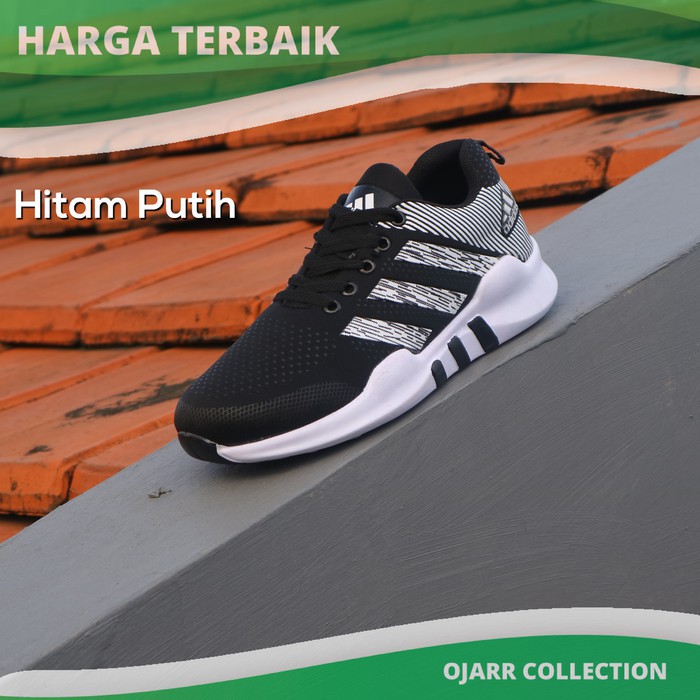 PROMO Sepatu Sneakers Adidas NMD R1 Wanita Warna Hitam Putih Cocok Untuk Joging Maupun Casual Harian