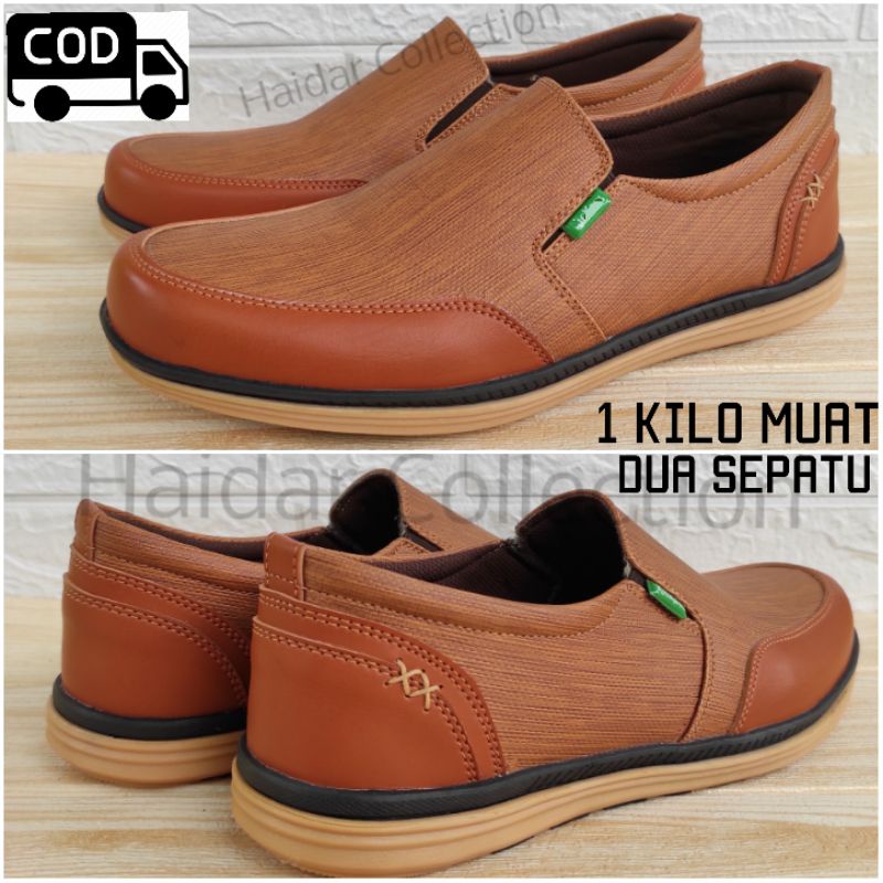 Sepatu Pria Kulit Slip On Formal Kerja Kantoran Sintetis Sol Karet