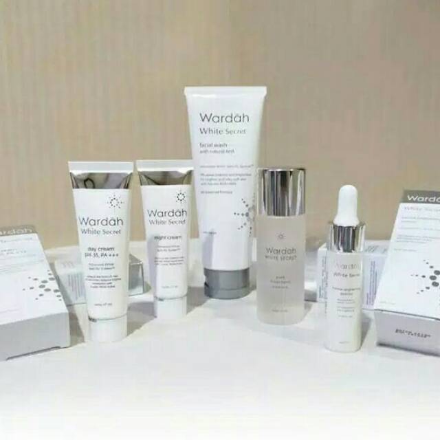 Wardah White Secret Whitening Series 5 in 1 (paket)