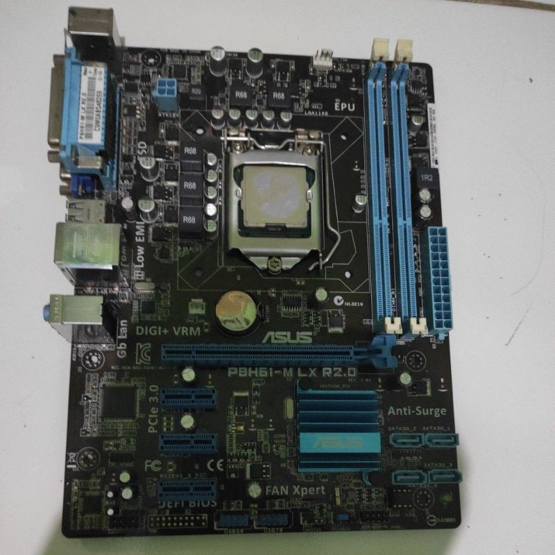 Motherboard H61 merk Asus dan Gigabyte soket 1155 core i3