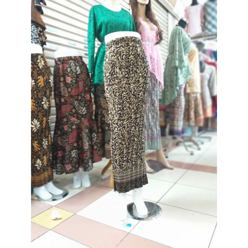COUPLE KEBAYA AURORA GOLD KAMBOJA-Rok plisket