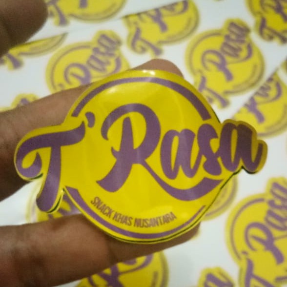 

STICKER LABEL MAKANAN BULAT DAN OVALE