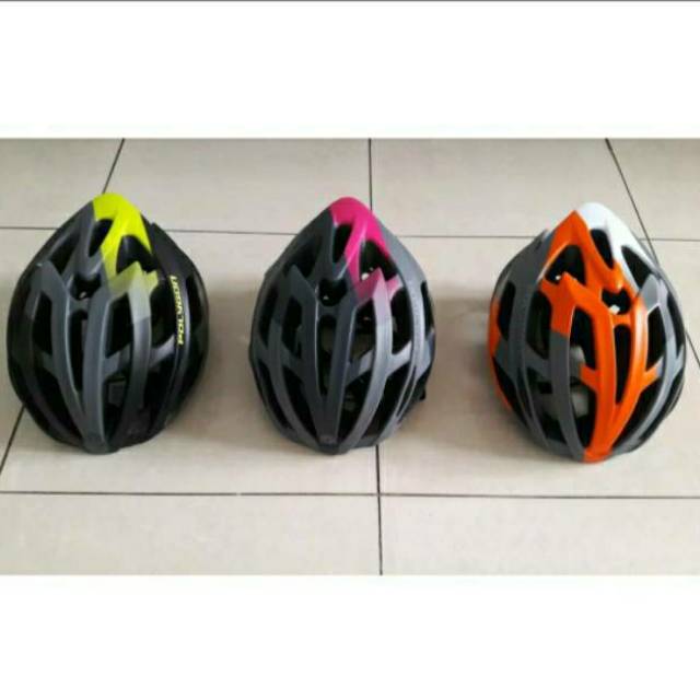 HELM POLYGON RUSTLE SIZE L