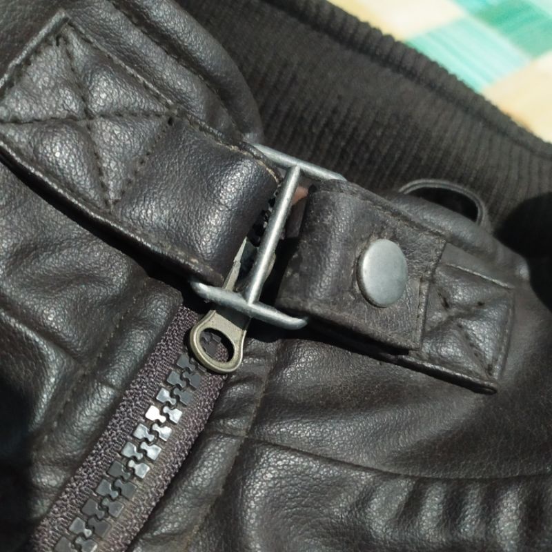 (BEKAS) JAKET KULIT PRIA KUALITAS TERBAIK