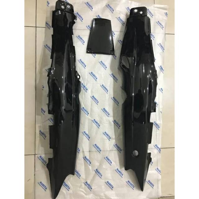 Body Belakang Yamaha fizr vega lama