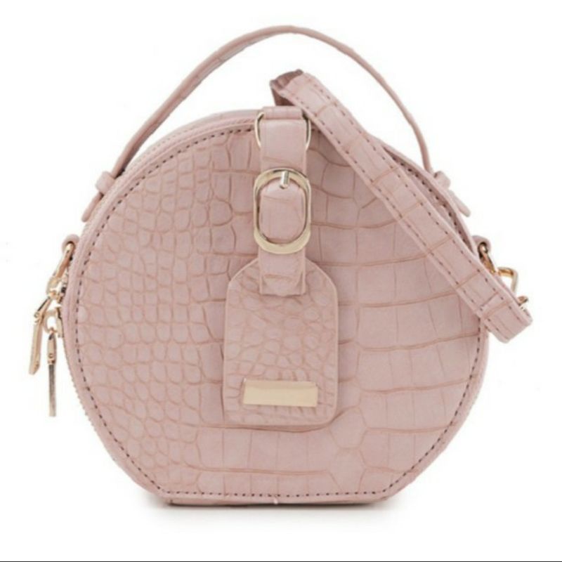 London Berry by HUER Deira Croc Embossed