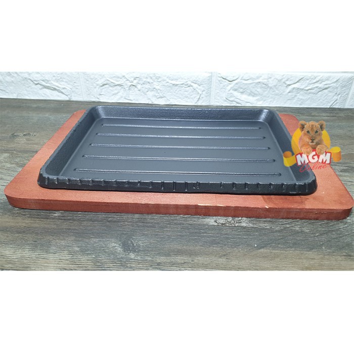 Hotplate Segi Panjang 24cm dgn alas Kayu Iron cast serving plate