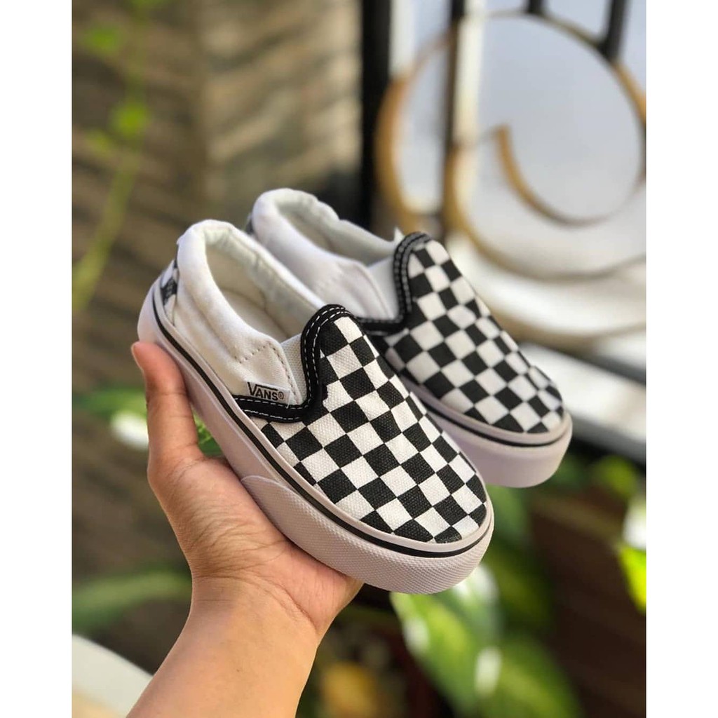 SEPATU VANS CATUR KOTAK HITAM PUTIH KADO COWOK CEWEK LAKI LAKI PEREMPUAN ANAK KECIL TK SD LUCU IMUT