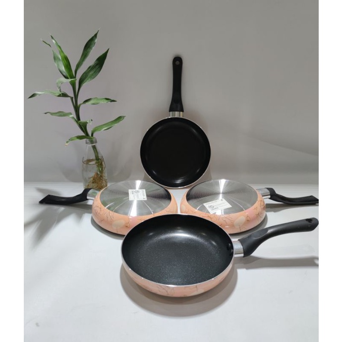 Frypan Panci Teflon Wajan Goreng Serbaguna  20CM 22cm 24cm 26cm