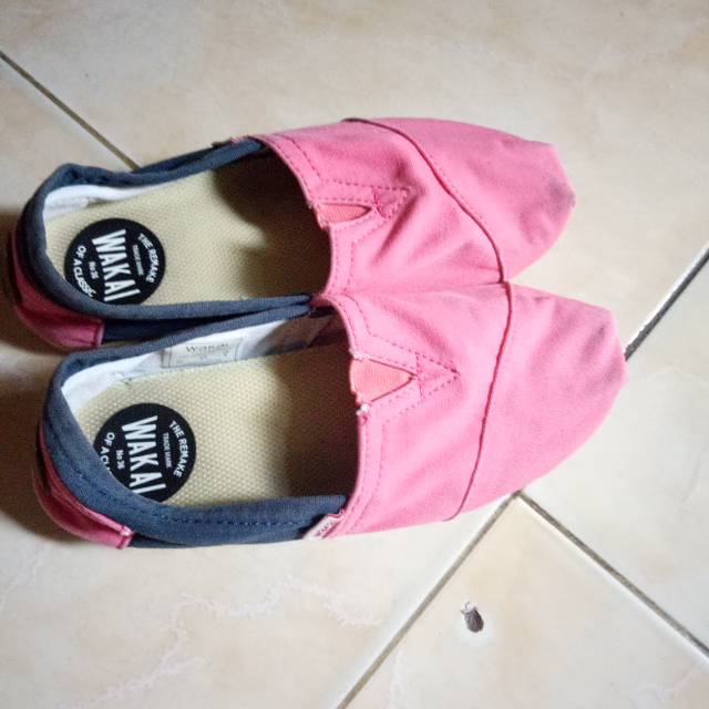Sepatu wakai asli uk. 36(Bekas)