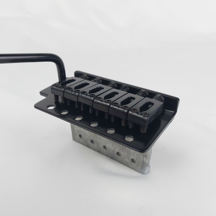 TREMOLO / BRIDGE GITAR ELEKTRIK FENDER STRATOCASTER - Hitam