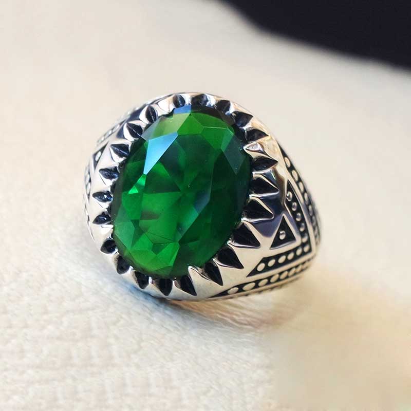 Cincin Perak Baja Titanium Emerald Kristal Batu Permata Fashion Jewelry Pria Pernikahan Gemstone Silver Rings