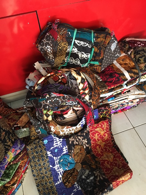 tas travel / tas jinjing kain batik perca