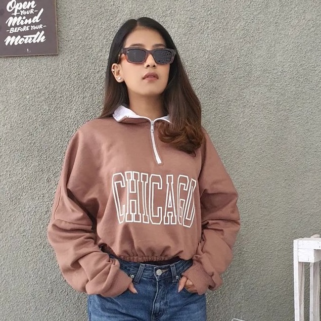 Public - Chicago Crop Sweater - Sweater Crop Wanita