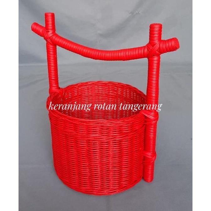 

AKSESORIS PERNIKAHAN KERANJANG ROTAN HAMPERS / HANTARAN MERAH PERLENGKAPAN PESTA CRAFT