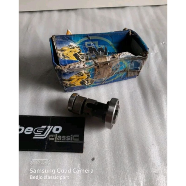 noken as cam shaft honda astrea grand prima suora merk JW bukan original AHM.