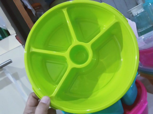 Claris 2701 Tempat Kotak Makan Lunch Box Plastik Bulat Dengan Sekat Round Food Saver