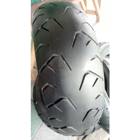 bredgestone battlax exedra G704 radial.  180/60-16 not ban sport banharley