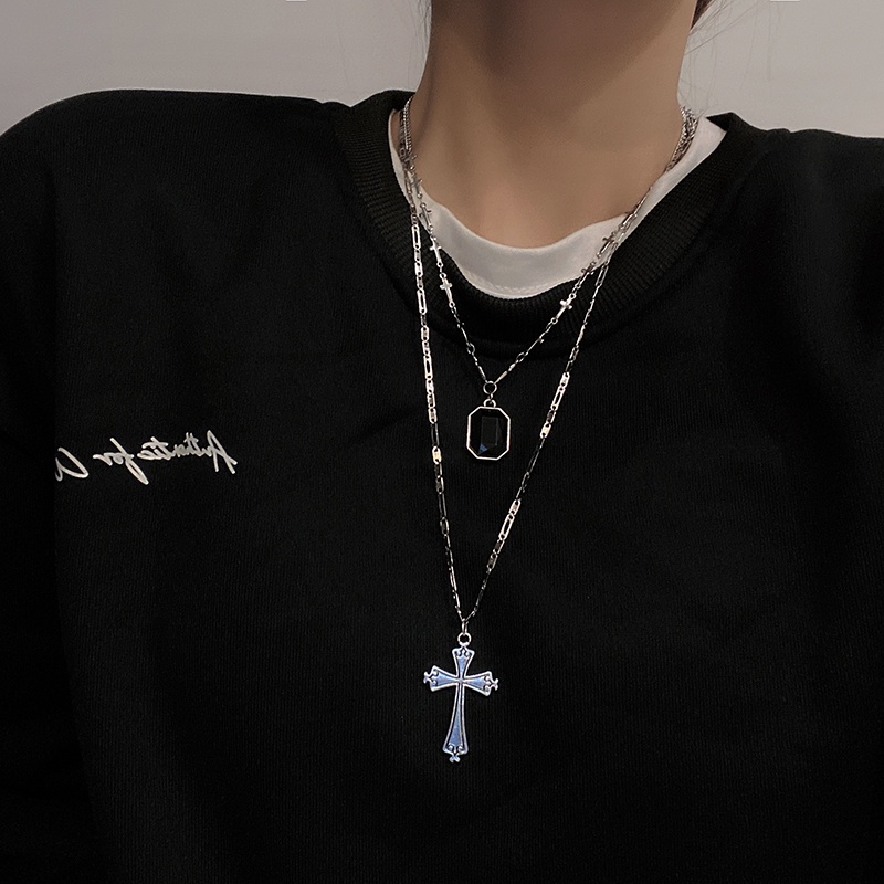 Kalung Rantai Dengan Liontin Salib Gaya Hip Hop Untuk Wanita