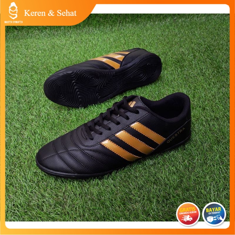 Sepatu Futsal bigsize / sepatu  futsal jumbo ukuran 44 45 46 47