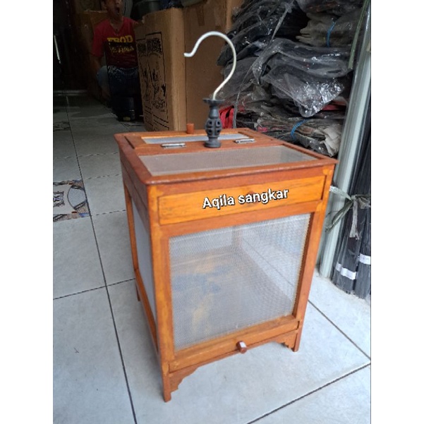 Kandang Jangkrik kotak Laci Jati