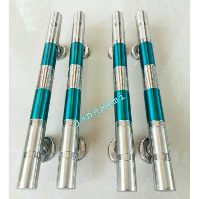 Handle pintu tarikan pintu minimalis biru laut