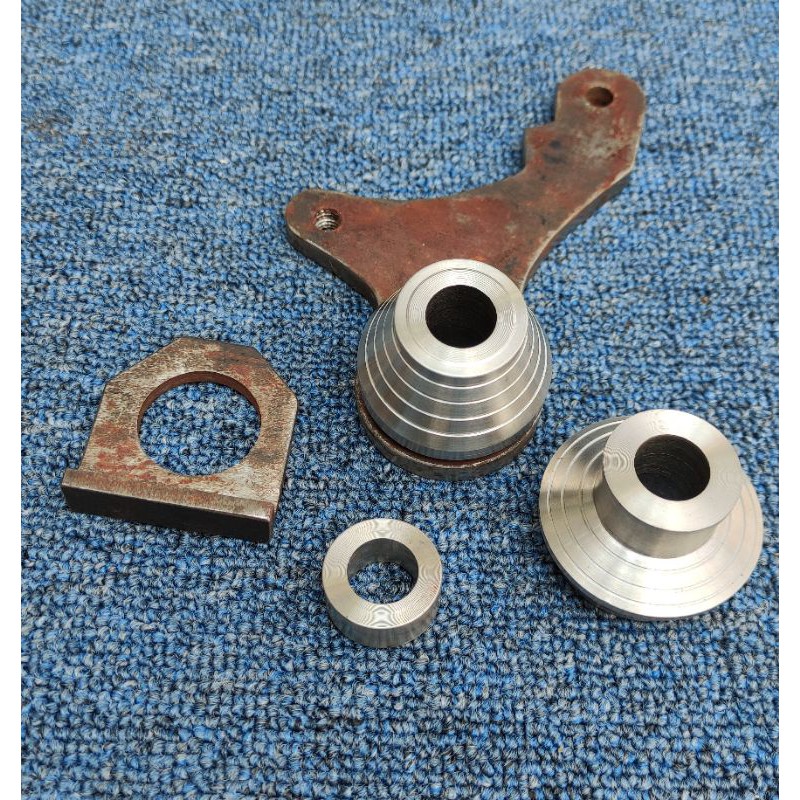 Braket kaliper belakang pangkon kaliper dudukan kaliper pnp fu cb150 tirev supra dd napgir mx  bosh 