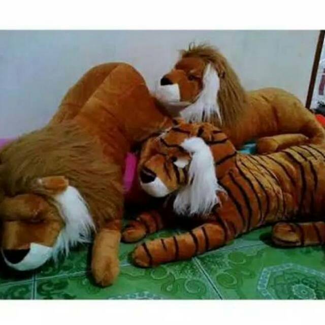 Boneka singa harimau jumbo