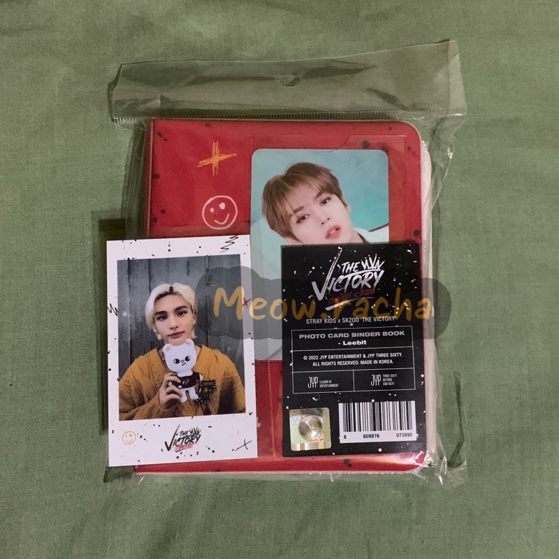 pc binder lee know leebit / pcb skzoo leebit / pcb lee know with POB hyunjin