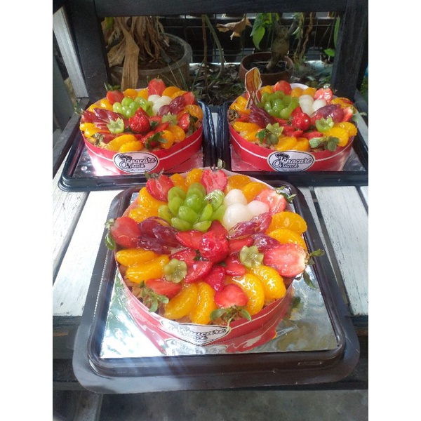 

Pie buah jumbo 18cm