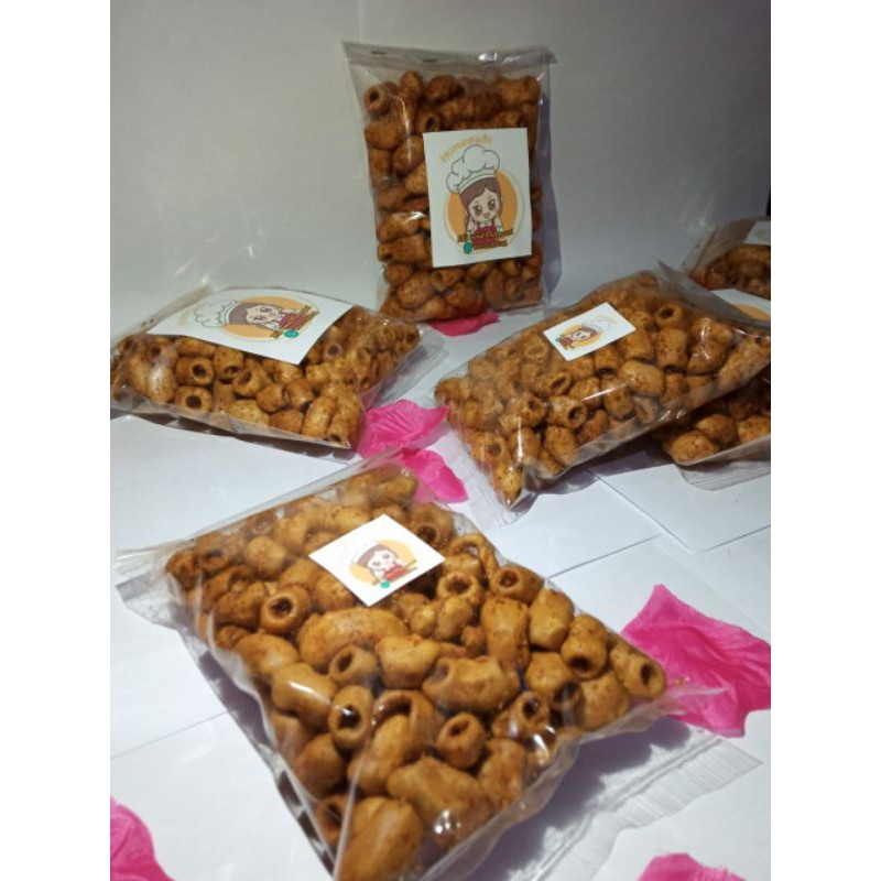 

cemilan makaroni bantat pedas