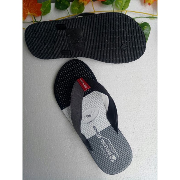 Sandal Jepit Pria Karet Distro Casual Terbaru