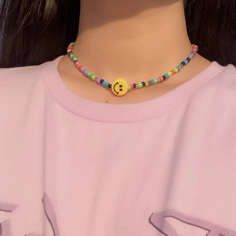 Kalung Desain smiley