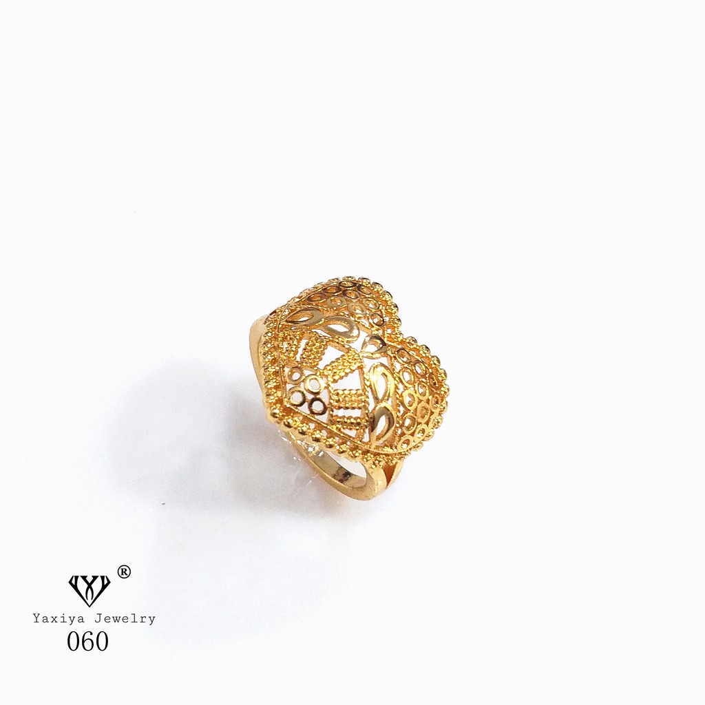 

Cincin Emas Motif Love Perhiasan Lapis 18K Yaxiya Jewelry 060
