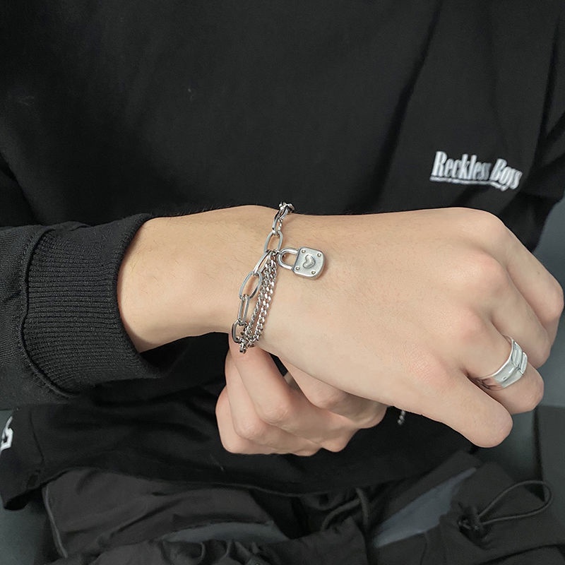 Titanium baja tidak memudar bentuk hati lock gelang pria in trendy hip-hop niche desain gelang seder