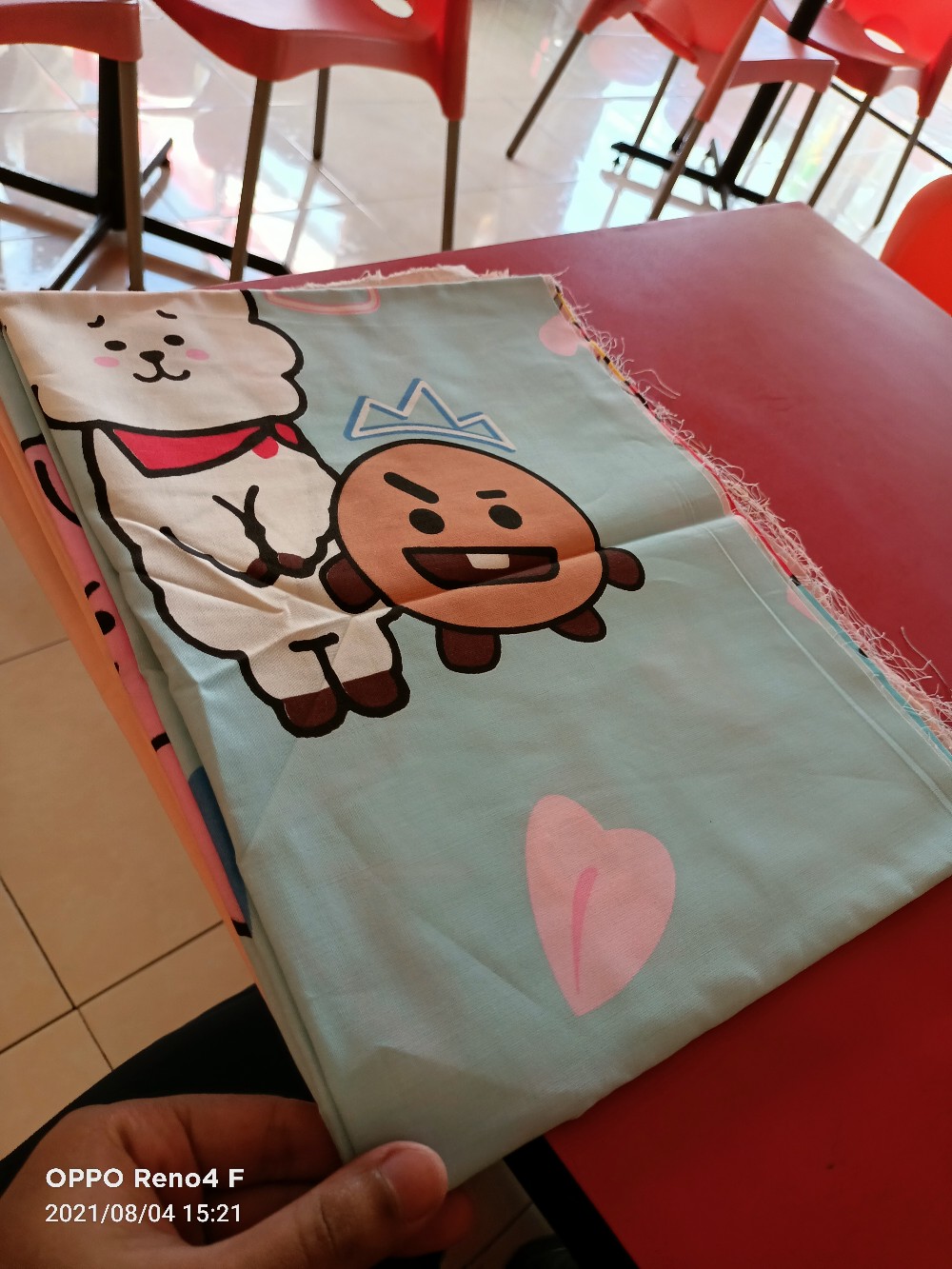 Kain Sprei Meteran Motif Bt21 Springtime Biru