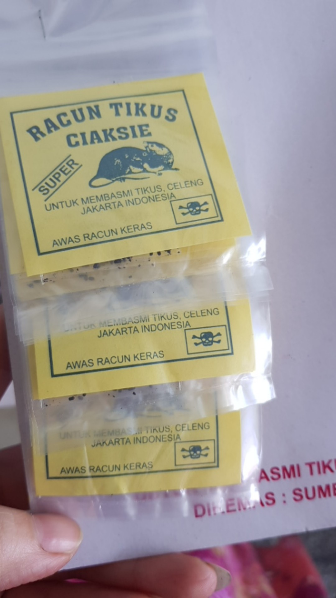 Racun Tikus Celeng Merk Ciaksie Ciak Sie Mati Di Tempat 1 Lembar Isi 30