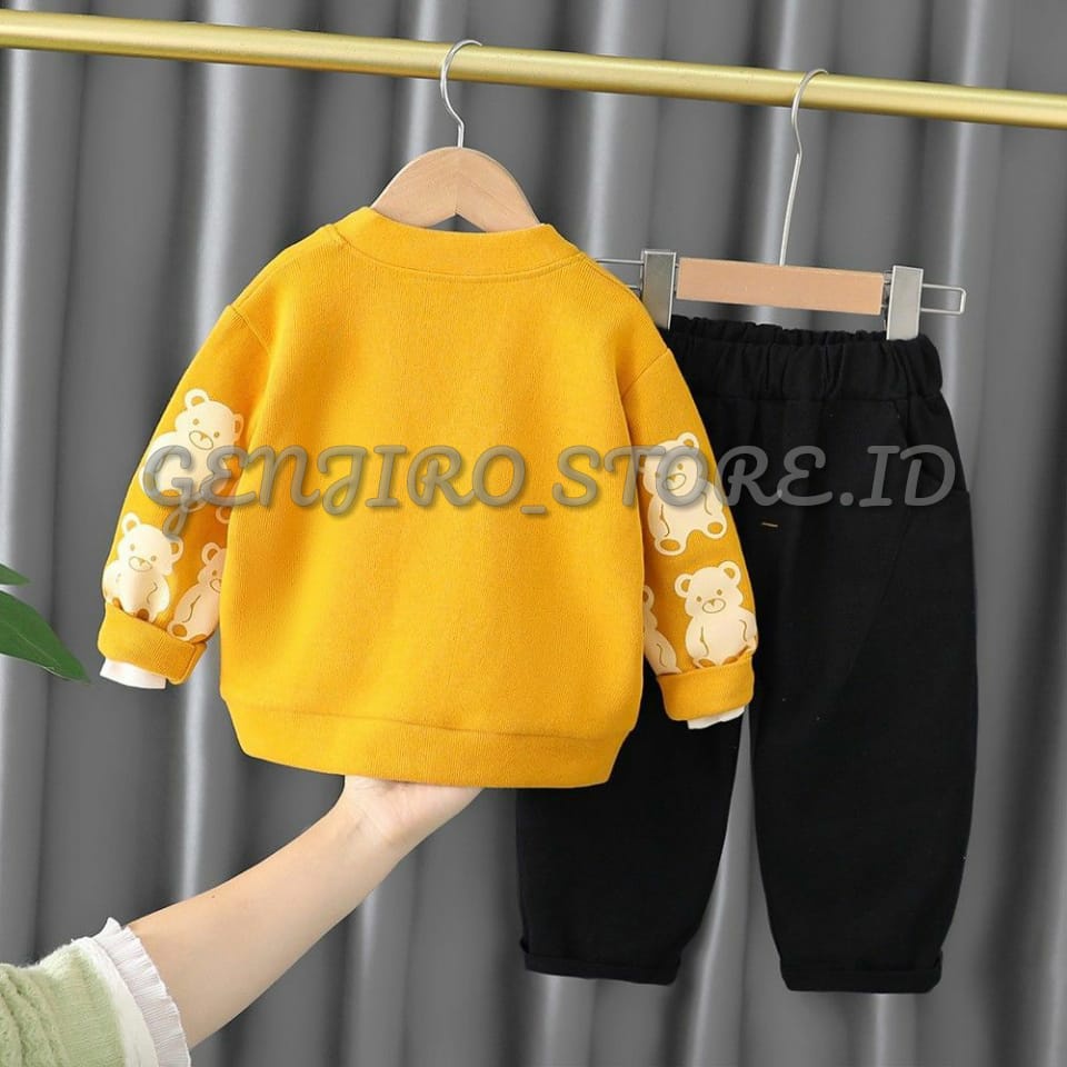 SETELAN ANAK LAKI LAKI/SWEATER ANAK/ SWEATER MOTIF SABLON BEAR/ LENGAN PANJANG ADA DALAM OBLONG LENGAN PENDEK ADA CELANA PANJANG/3 IN 1 /UNTUK ANAK USIA 2 TAHUN - 8 TAHUN/BISA COD