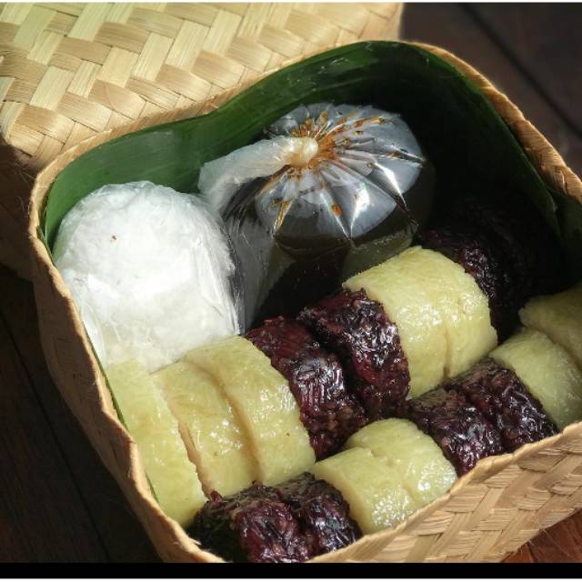 Lopis Ketan Asli Betawi