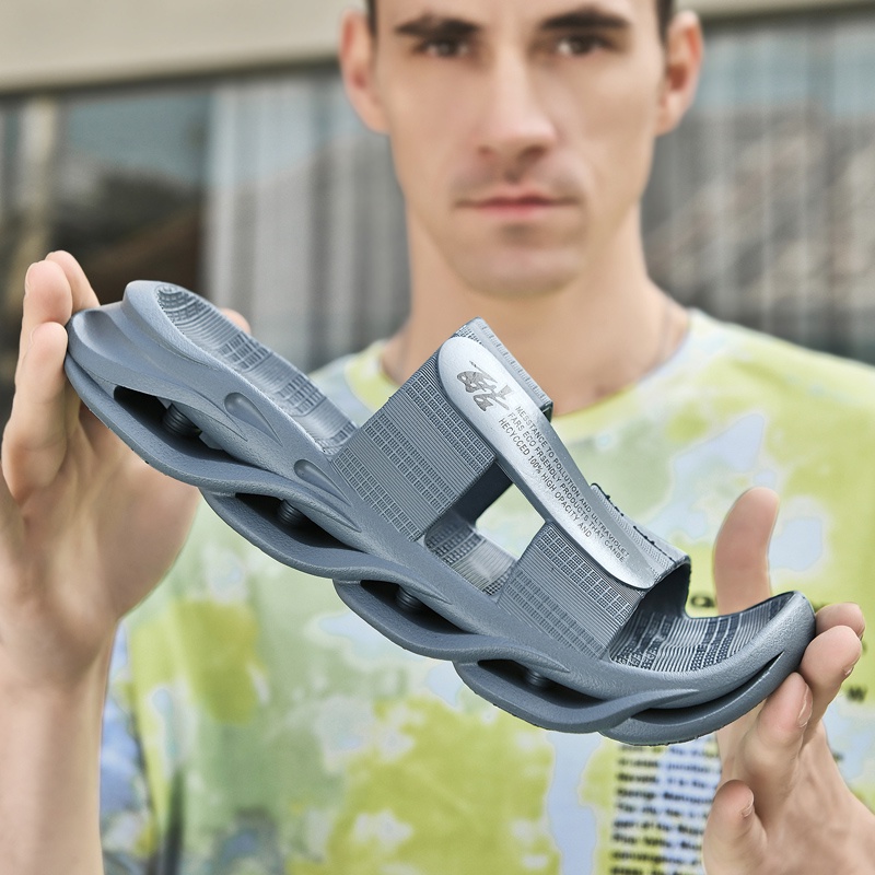 Sendal Pria/sandal Gunung Pria/Sandal Slide/Sandal Sendal Slide Pria/SANDAL GUNUNG KASUAL PRIA TRENDI/Tebal Karet Premiun Anti Slip Original Impor/Bayar Ditempat Sandal Slide