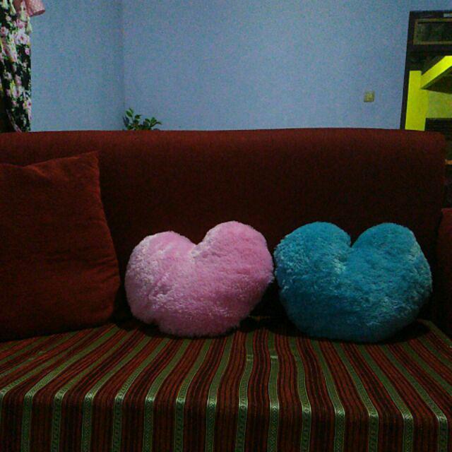 Bantal Love Rasfur