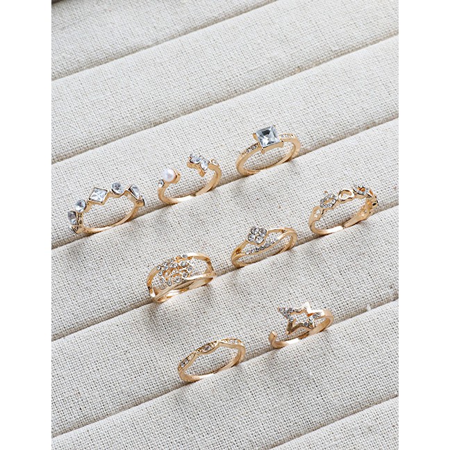 LRC Cincin Set Fashion Golden Alloy Diamond Leaf Five-pointed Star Ring Set K39443