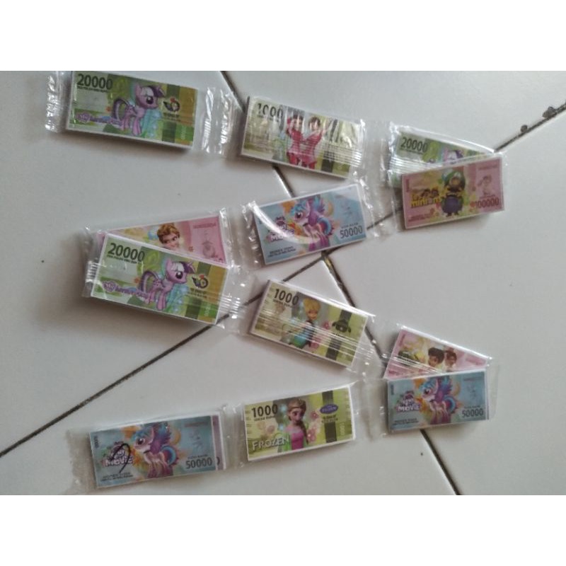 Uangan kecil uang mainan 12 bungkus perbungkus @32 lembar